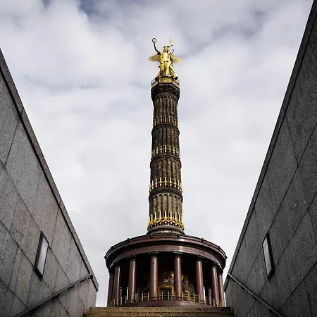 Arbio I Design Near Charlottenburg Palace Lägenhet