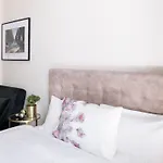 Arbio I Design Near Charlottenburg Palace Daire *