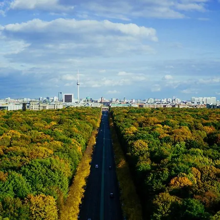 Arbio I Design Near Charlottenburg Palace *